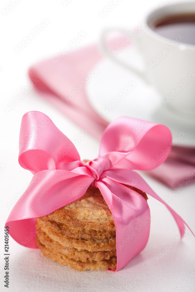 oatmeal cookies with ribbon