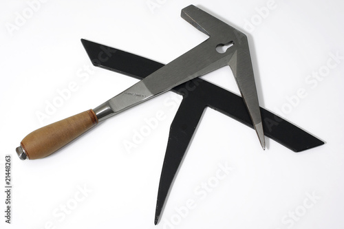 Schieferhammer und Haubrücke - Dachdecker-Werkzeug