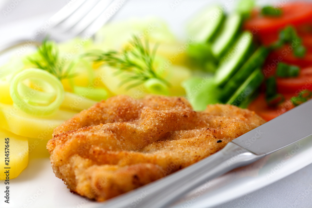 Schnitzel with vegetables Schnitzel with vegetables