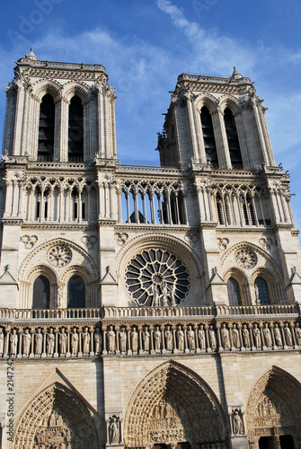 Tours de la cathédrale Notre-Dame