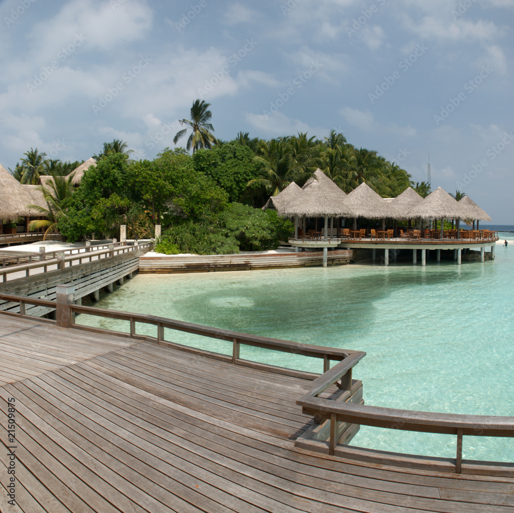 Obraz premium Restaurant on the island