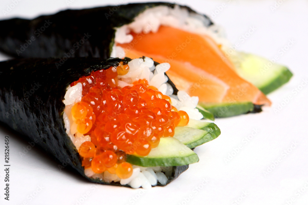 rolls sushi