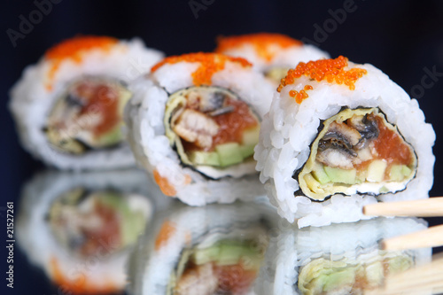 Obraz na płótnie Maki sushi w salonie