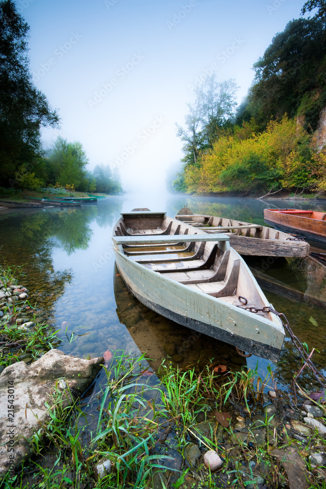 Boats on the Dordogne.
