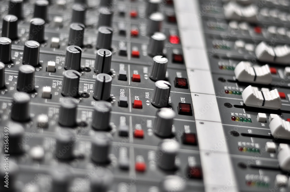 Obraz premium Pro audio mixing pult