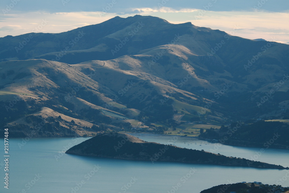 Naklejka premium Akaroa Harbour