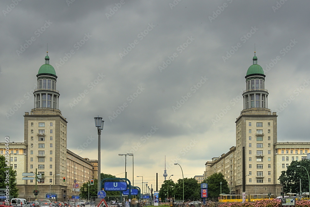 Fototapeta premium Berlin, Frankfurter Tor