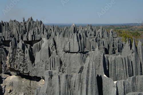 Tsingy de Bemaraha dans leur profil