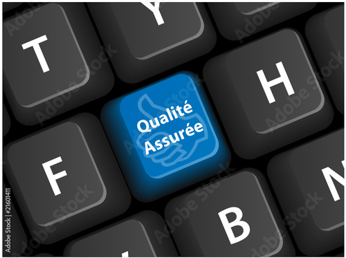 Touche "Qualité Assurée" sur clavier (bouton symbole vecteur)