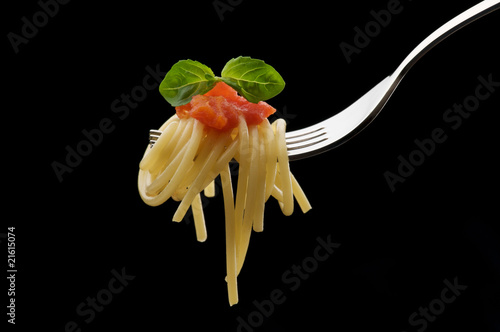 forchetta con spaghetti Stock Photo | Adobe Stock