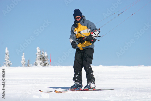 kite skier photo