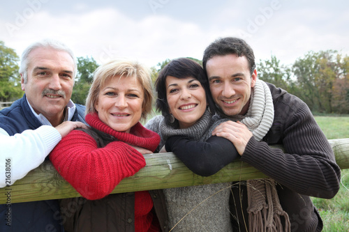 Konstfotografi Portrait d'hommes et de femmes souriants