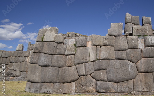 Inca wall with no space between the stones in Peru