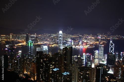 Hongkong bei Nacht © RRA