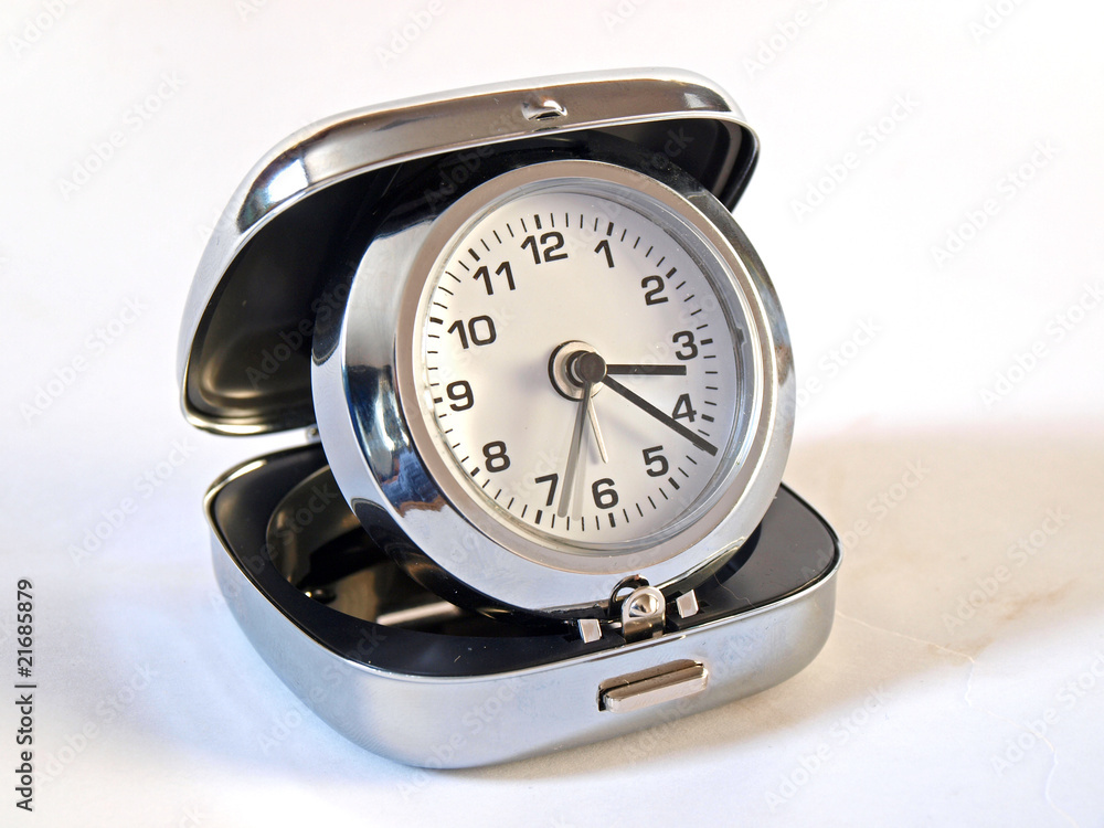 Folding alarm clock