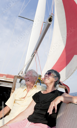Sailing couple © AH Images