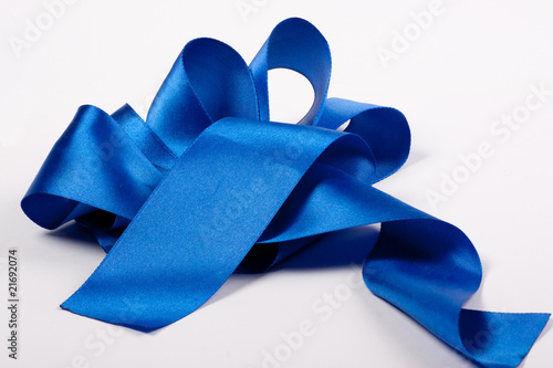 Dark blue celebratory bow.