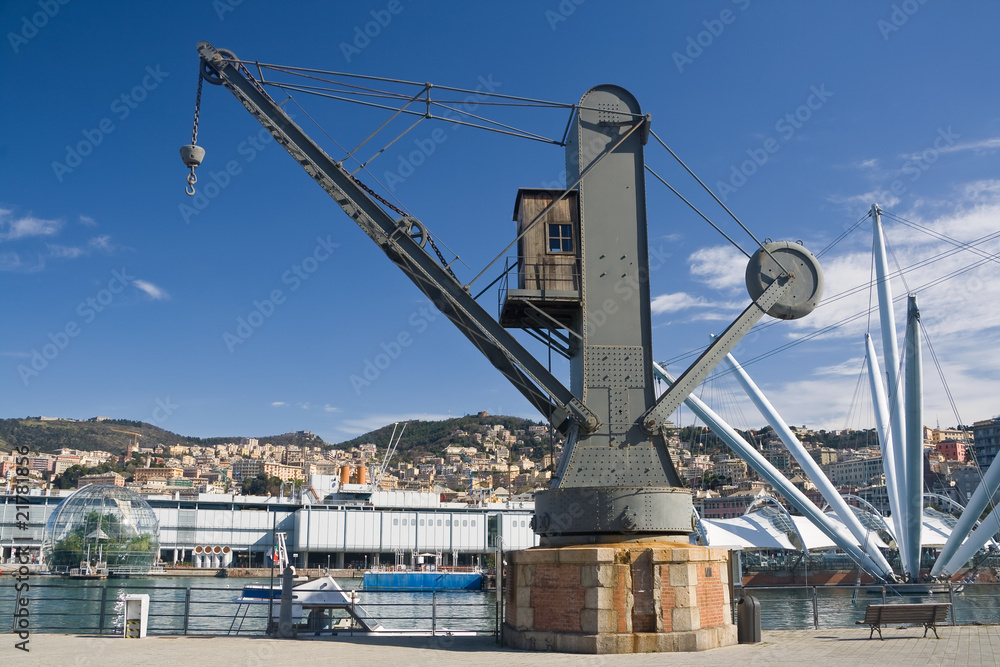 Porto di Genova, vecchia gru