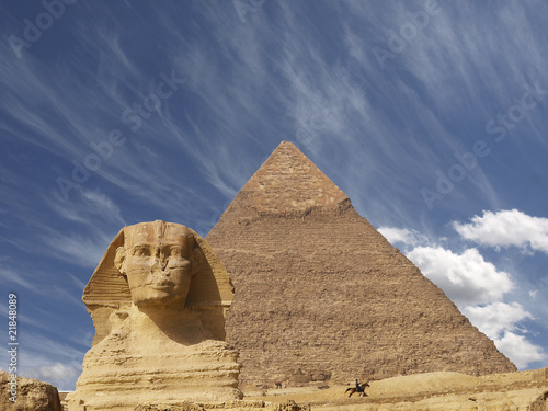sphinx from giza + Pyramid cheops