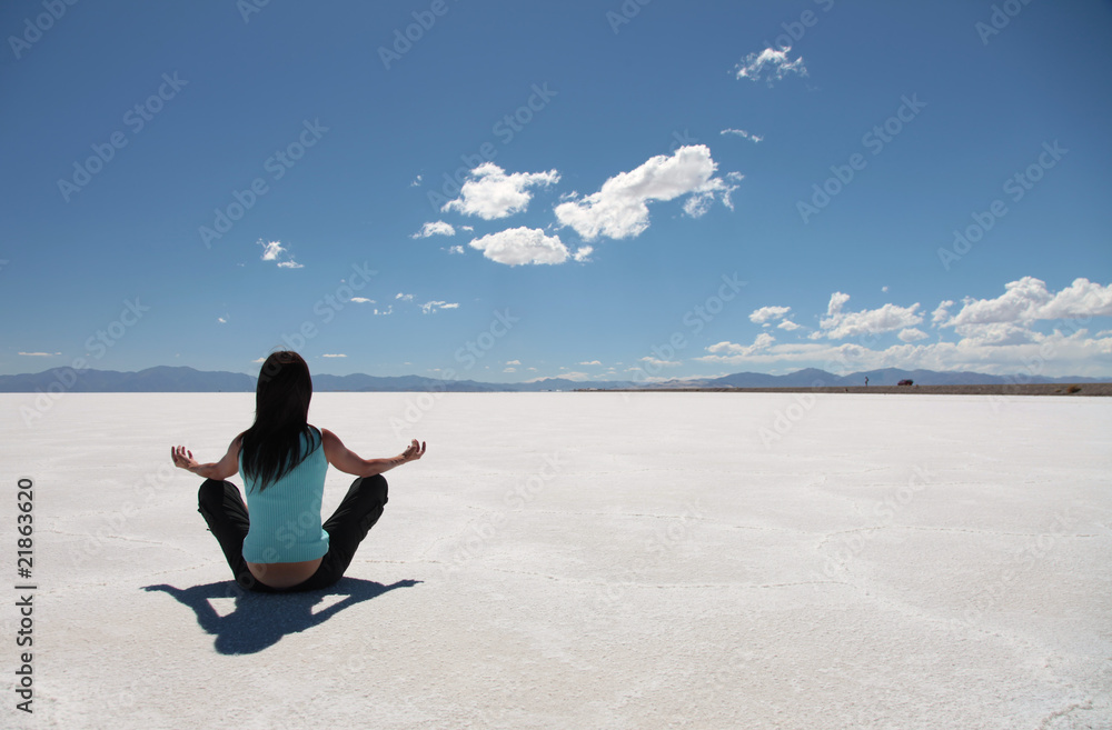 Fototapeta premium Desert Yoga