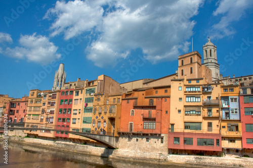 Casas del Onyar en Girona photo
