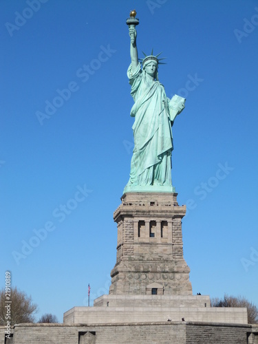 Wallpaper Mural Miss Liberty Torontodigital.ca