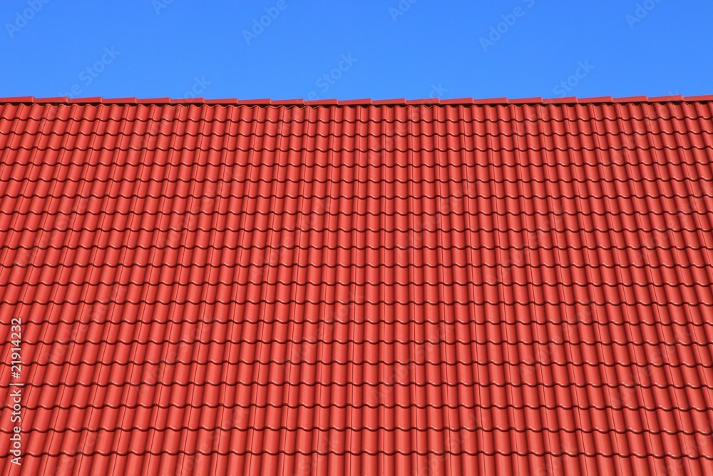 Neubau Dachstuhl Dachfannen rote Dachziegel Neubau Dachstuhl Dachfannen rote Dachziegel