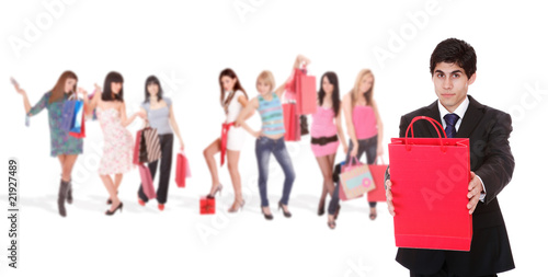 Shopping man with group of girls