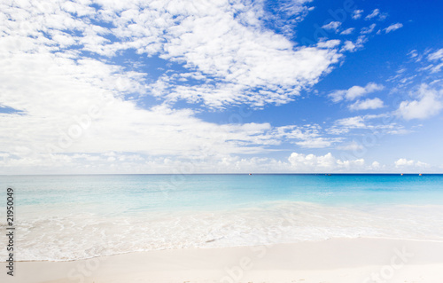 Enterprise Beach, Barbados, Caribbean © Richard Semik