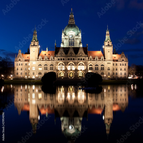 Neues Rathaus in Hannover bei Nacht, City Hall of Hanover