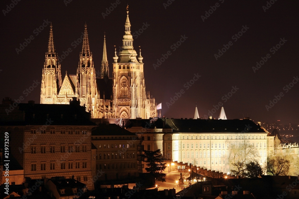 The night View on Prague's gothic Castle