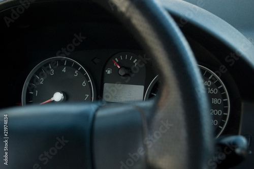 Speedometer of the car © vikiri