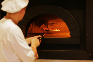 Fototapete Pizzeria Klassische italienische Pizza Nahaufnahme  © Vasily Smirnov