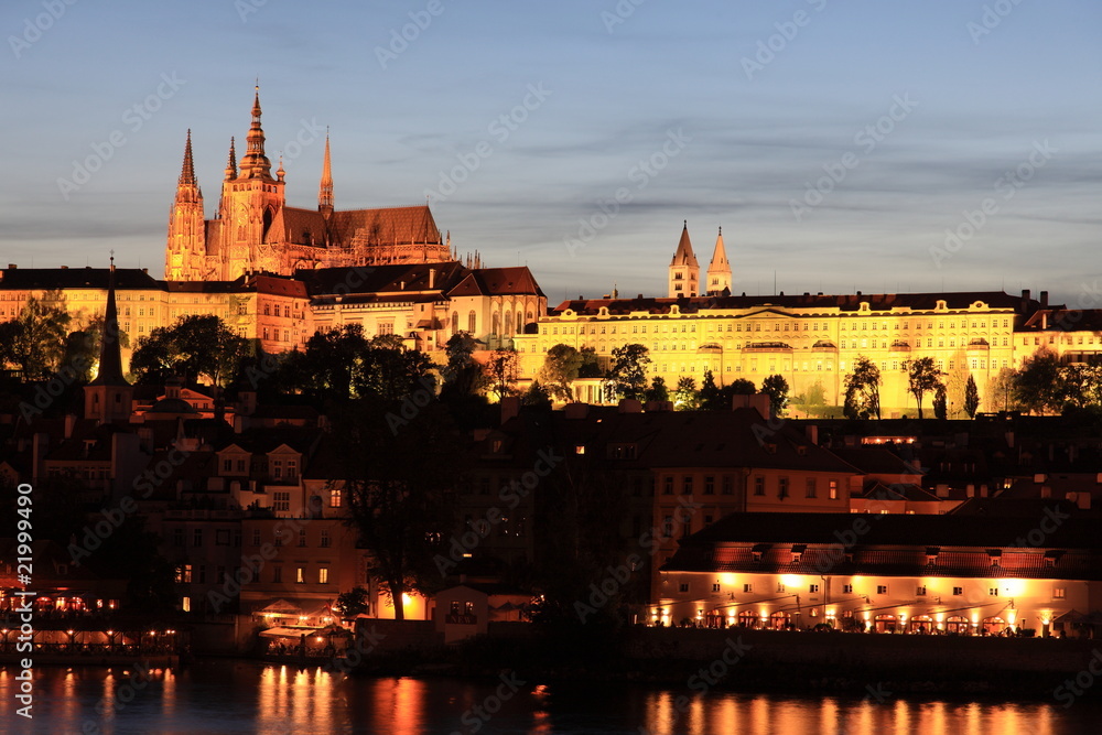 Prague cathedral and castle at night