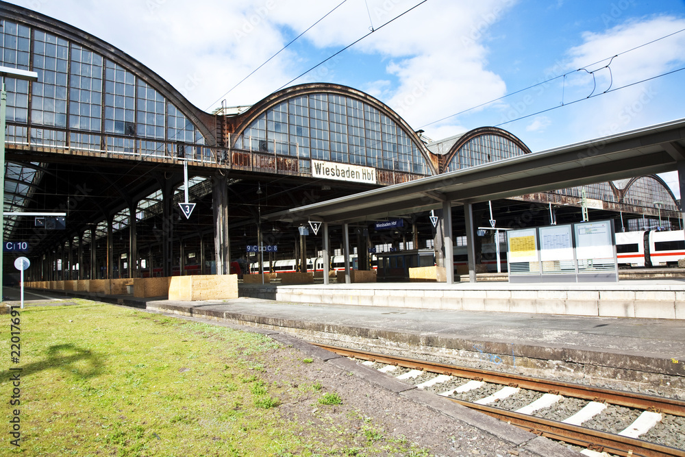 classicistic iron train station