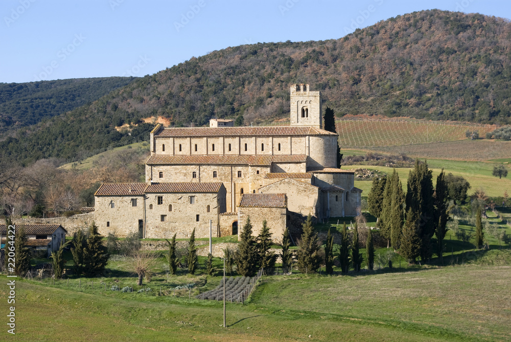 Toscana, complesso monastico di Sant' Antimo