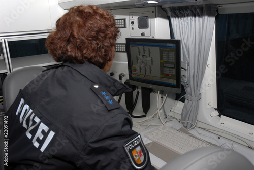 polizei police ordinateur