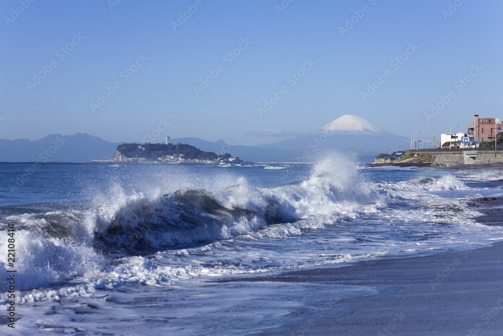 Beach and waves, Mt Fuji and Enoshima Island.
