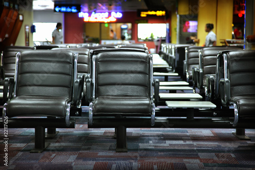 Airport lounge © adisa