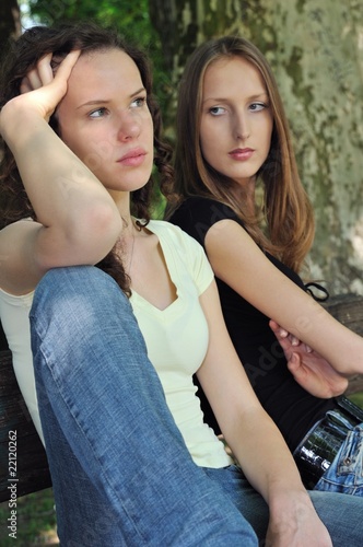 Friends (teenage girls) in conflict