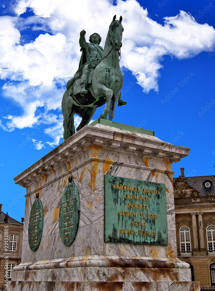 Statue de Frederick V Place du palais d’Amalienborg Statue de Frederick V Place du palais d’Amalienborg