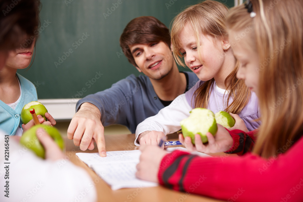 Fototapeta premium gesunder Unterricht in der Grundschule