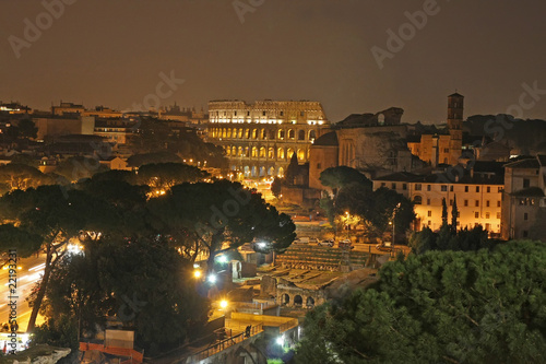 Roma coliseum in the night photo