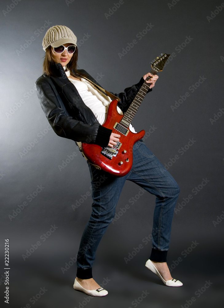 Fototapeta premium girl with guitar