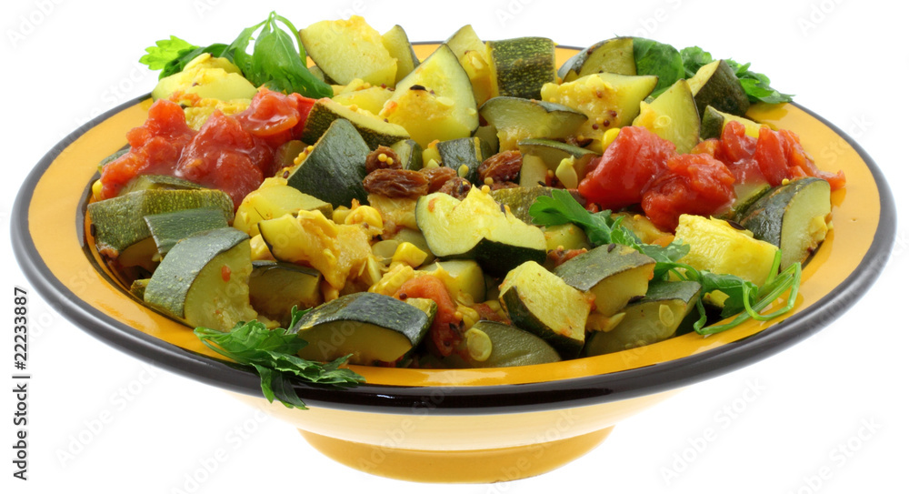 ratatouille de légumes à la marocaine, fond blanc
