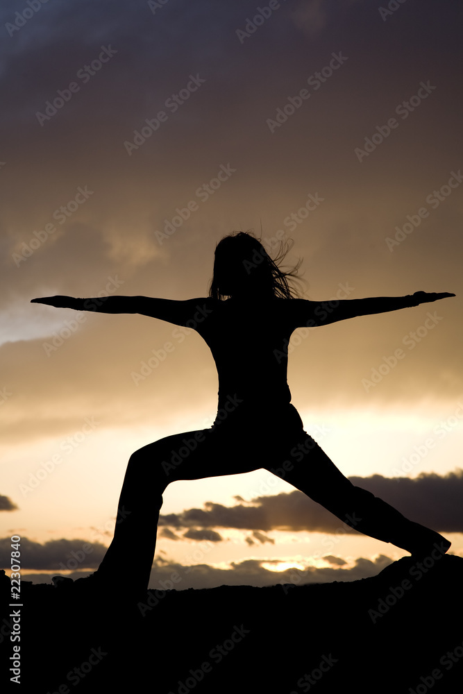 silhouette yoga warrior