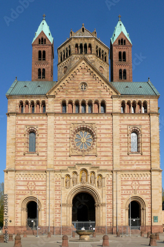 Der Kaiserdom zu Speyer, Frontansicht photo