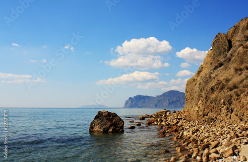 Cimmerian mountains and the sea. Photo 9117