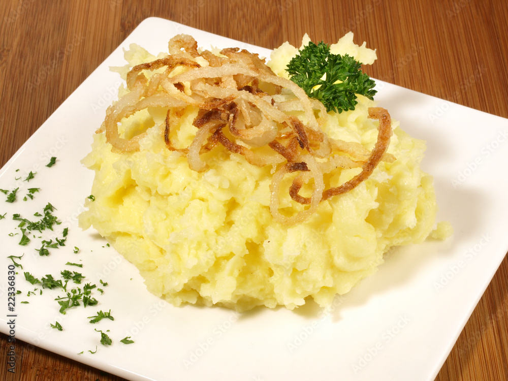 Kartoffelpüree mit Zwiebeln