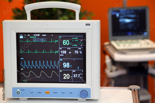 Cardiac Monitor with Vital Signs: EKG, Pulse Oximetry,